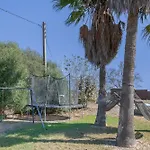 Con Piscina منزل ريفي *